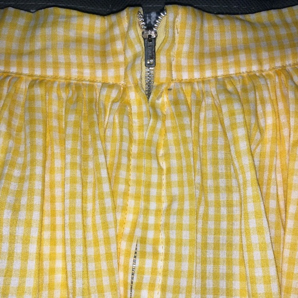 Vintage Skirt 💛 - Picture 5 of 9